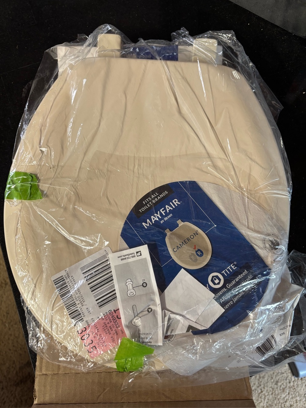 Mayfair Cameron Toilet Seat Bone Color
